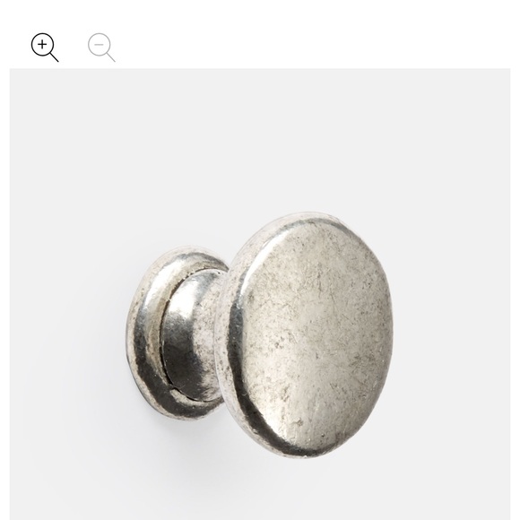 Pewter cabinet knobs - Picture 2 of 6